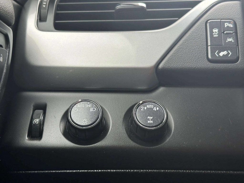 2018 Chevrolet Tahoe 4WD 4dr LT - 23014127 - 32