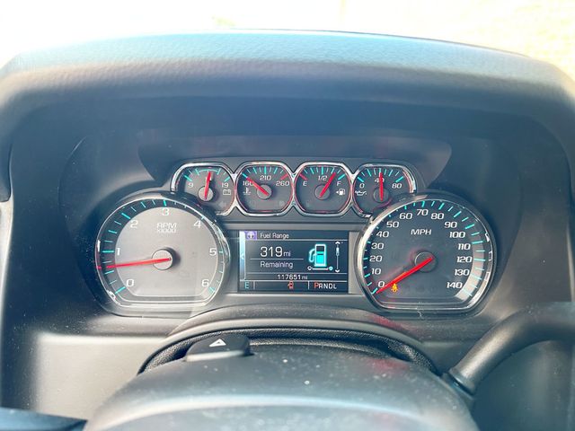 2018 Chevrolet Tahoe 4WD 4dr LT - 23096322 - 11