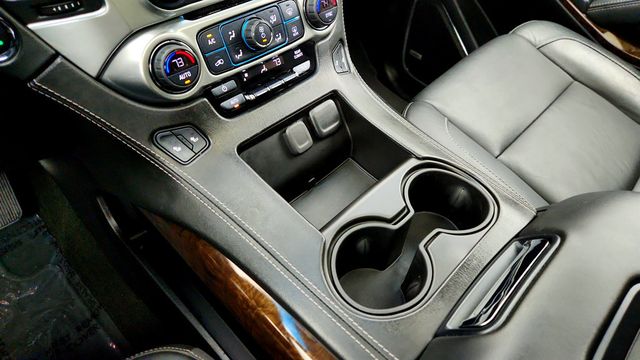 2018 Chevrolet Tahoe 4WD 4dr LT RST Edition w/ Luxury Pkg, Power Sunroof & Navigation - 22966717 - 15