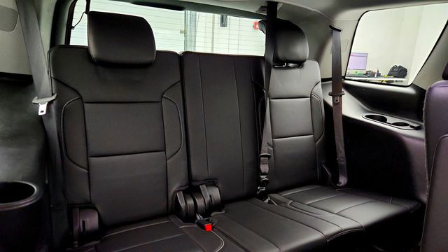 2018 Chevrolet Tahoe 4WD 4dr LT RST Edition w/ Luxury Pkg, Power Sunroof & Navigation - 22966717 - 21