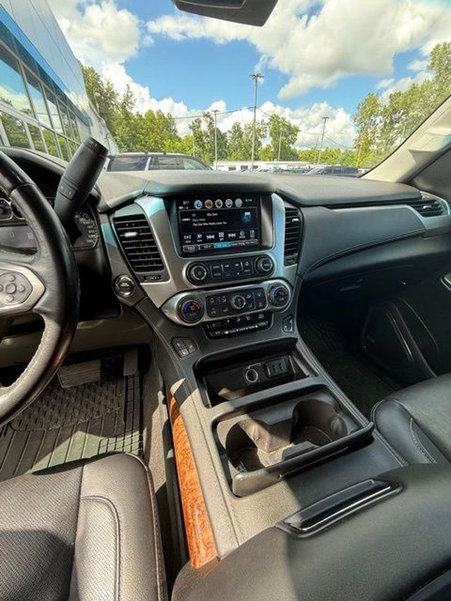 2018 Chevrolet Tahoe 4WD 4dr Premier - 23063086 - 17