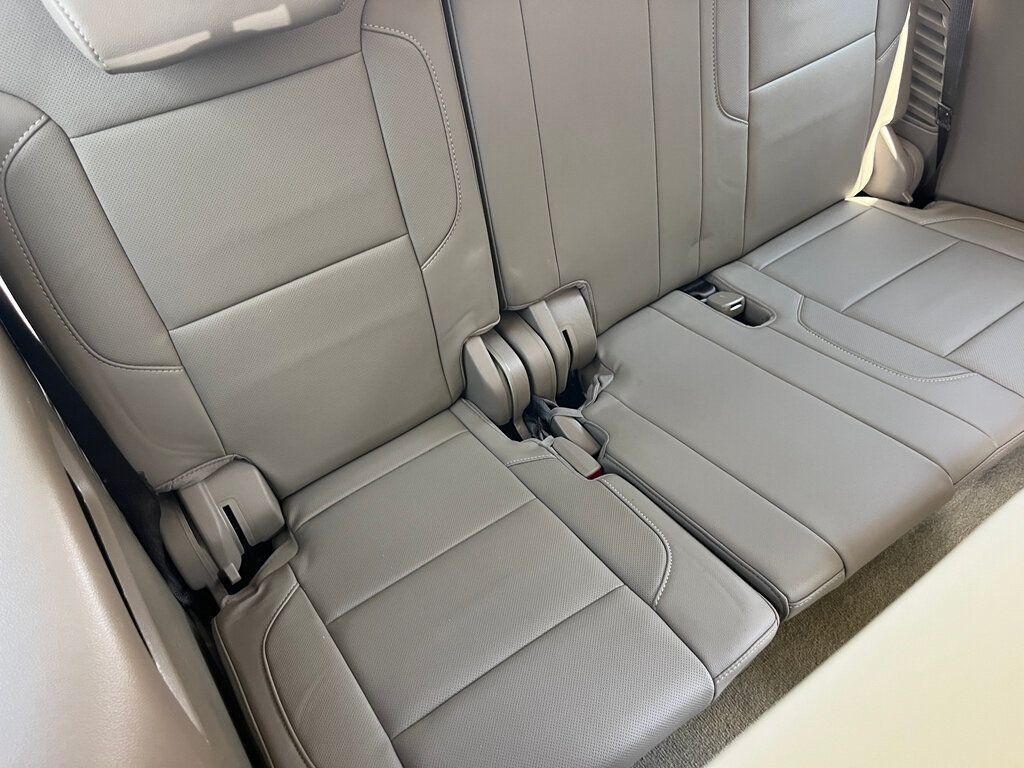 2018 Chevrolet Tahoe 5.3L Tahoe Premier Quad seats with 3rd row - 23047912 - 28