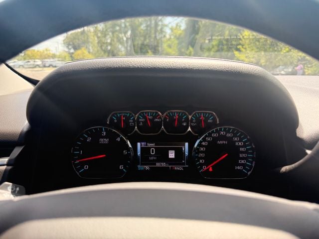 2018 Chevrolet Tahoe LT 4WD - 23048768 - 2
