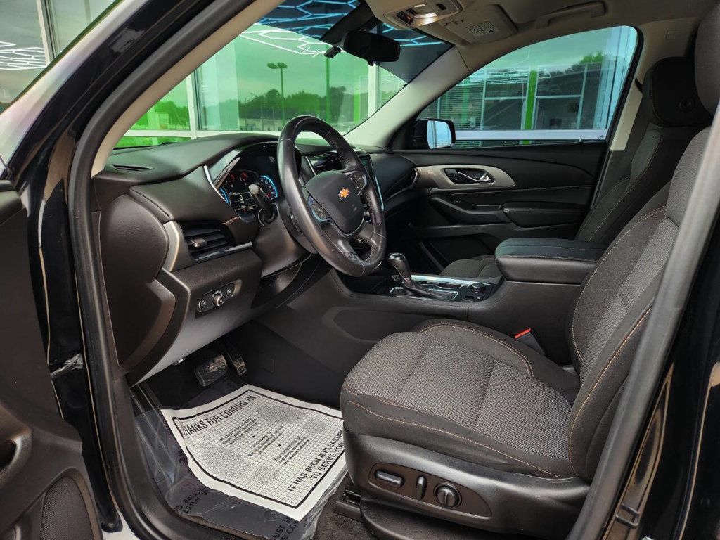 2018 Chevrolet Traverse Cloth 1LT photo 13