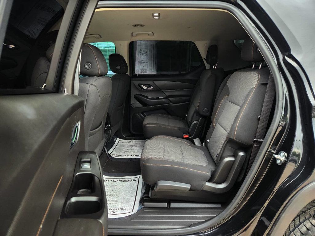 2018 Chevrolet Traverse Cloth 1LT photo 15