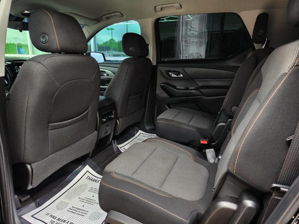 2018 Chevrolet Traverse Cloth 1LT photo 17