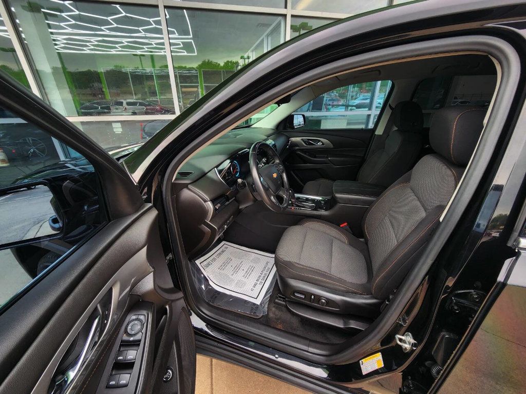 2018 Chevrolet Traverse Cloth 1LT photo 18