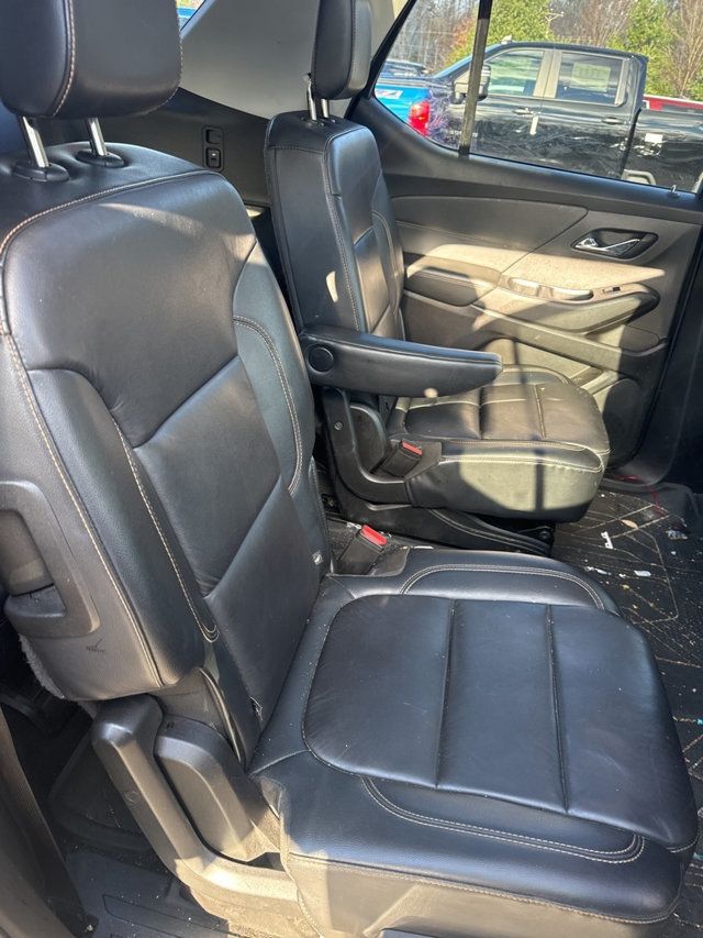 2018 Chevrolet Traverse AWD 4dr LT Leather w/3LT - 22952241 - 9