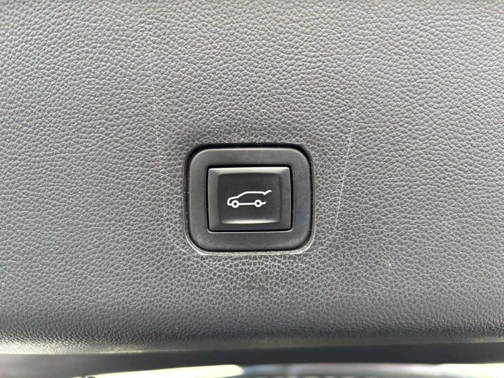 2018 Chevrolet Traverse AWD 4dr LT Leather w/3LT - 22936463 - 20