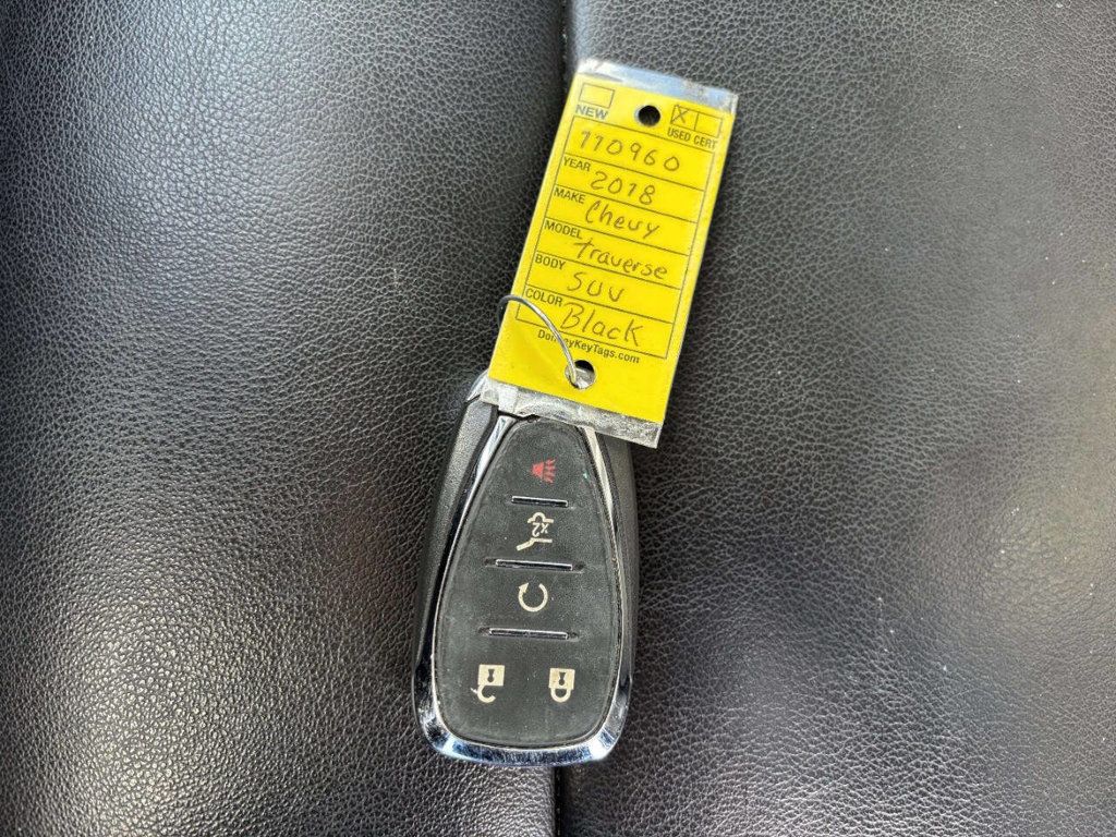 2018 Chevrolet Traverse AWD 4dr LT Leather w/3LT - 22936463 - 38