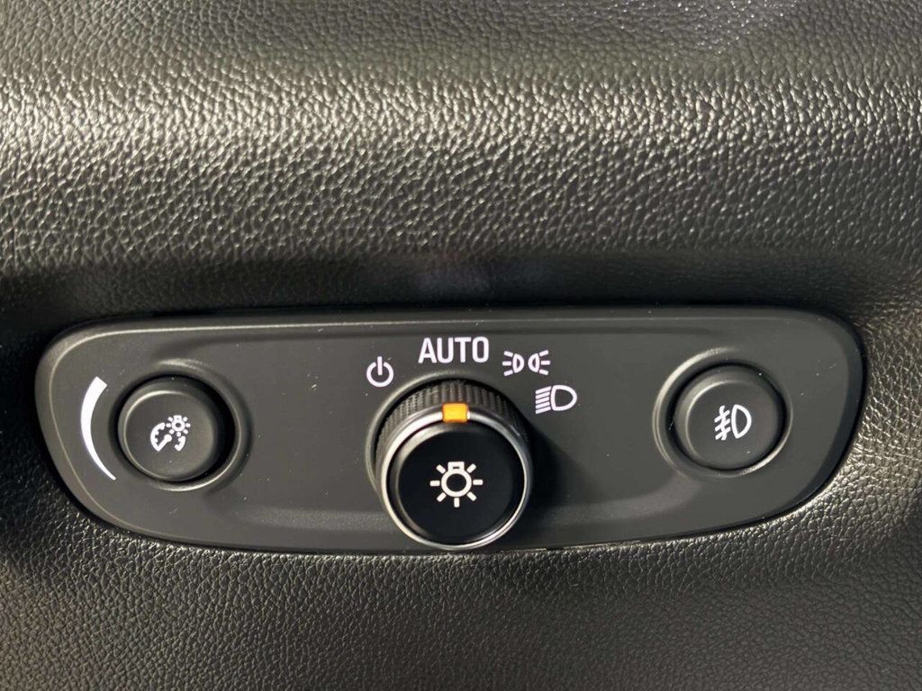2018 Chevrolet Traverse AWD 4dr Premier w/1LZ - 23044829 - 31