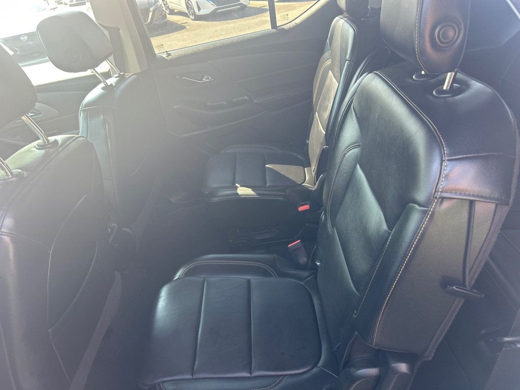 2018 Chevrolet Traverse Leather 3LT photo 6