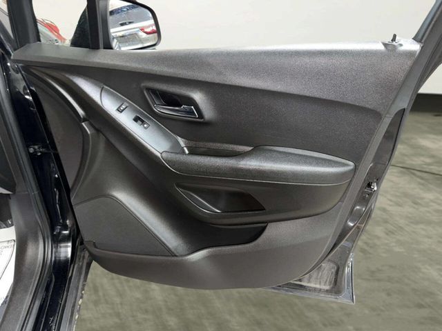 2018 Chevrolet Trax AWD 4dr LS - 22993327 - 22