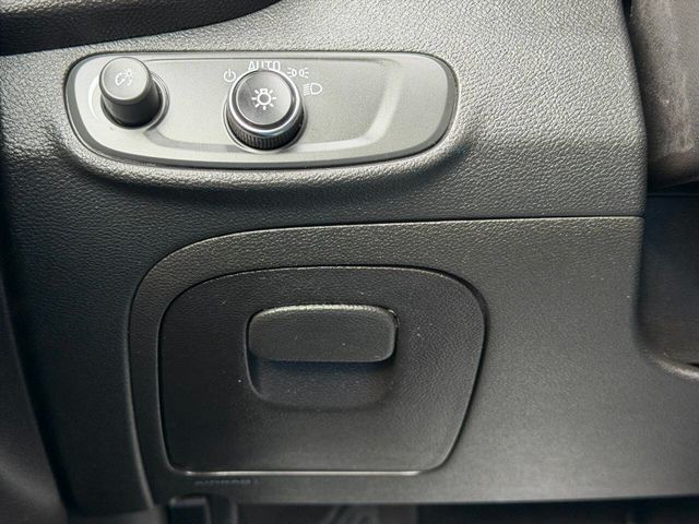 2018 Chevrolet Trax AWD 4dr LS - 22993327 - 34