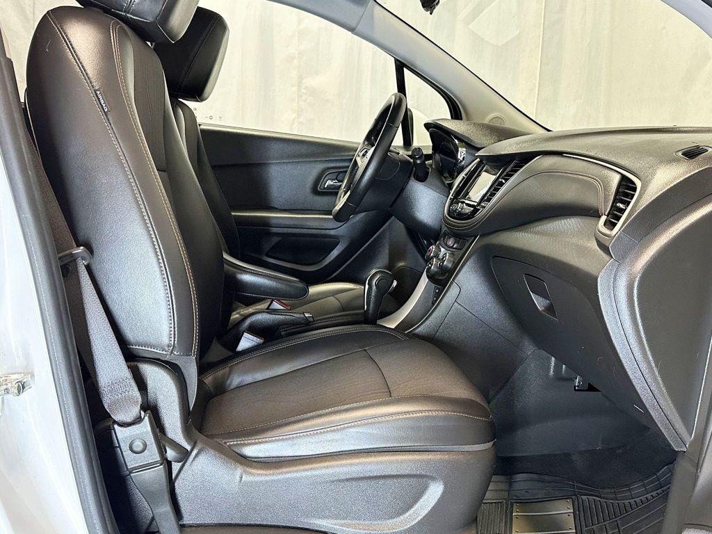 2018 Chevrolet Trax FWD 4dr LT - 23043605 - 17
