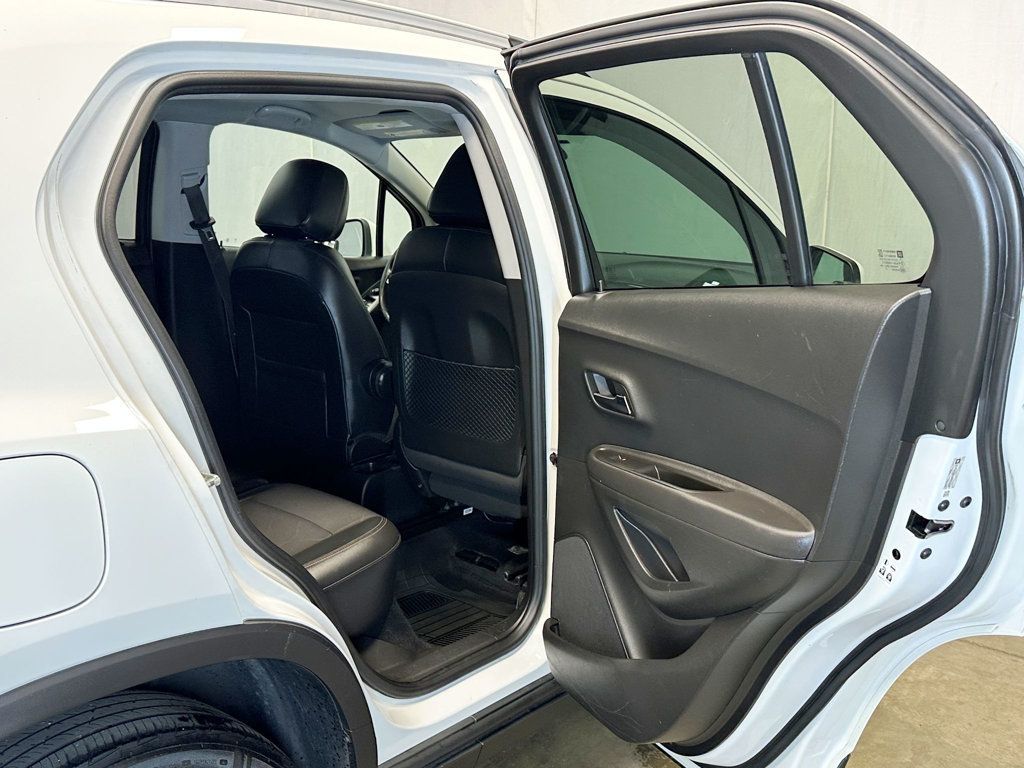 2018 Chevrolet Trax FWD 4dr LT - 23043605 - 31