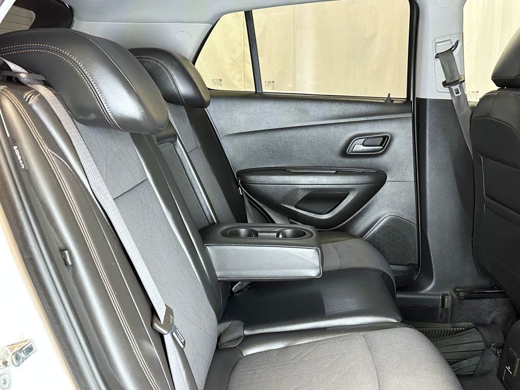 2018 Chevrolet Trax FWD 4dr LT - 23043605 - 35