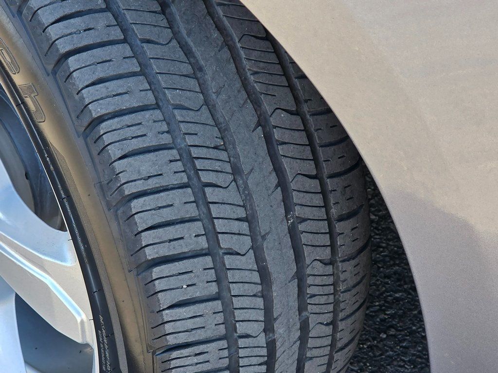 2018 Chevrolet Volt 5dr Hatchback LT - 22922406 - 11