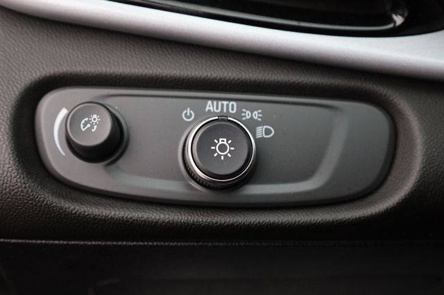 2018 Chevrolet Volt 5dr Hatchback LT - 22969296 - 29