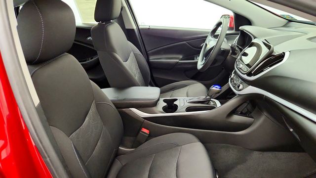 2018 Chevrolet Volt 5dr Hatchback LT - 23065249 - 23