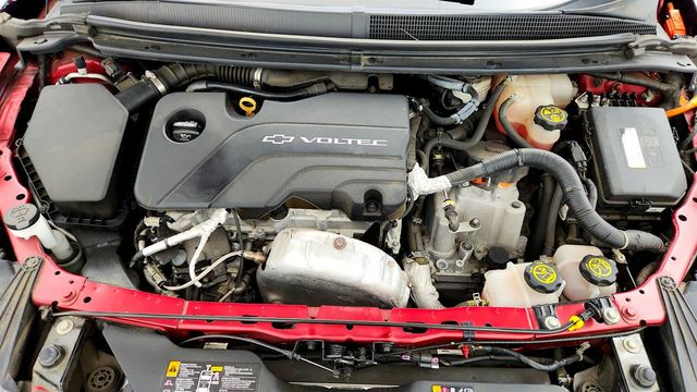2018 Chevrolet Volt 5dr Hatchback LT - 23065249 - 26