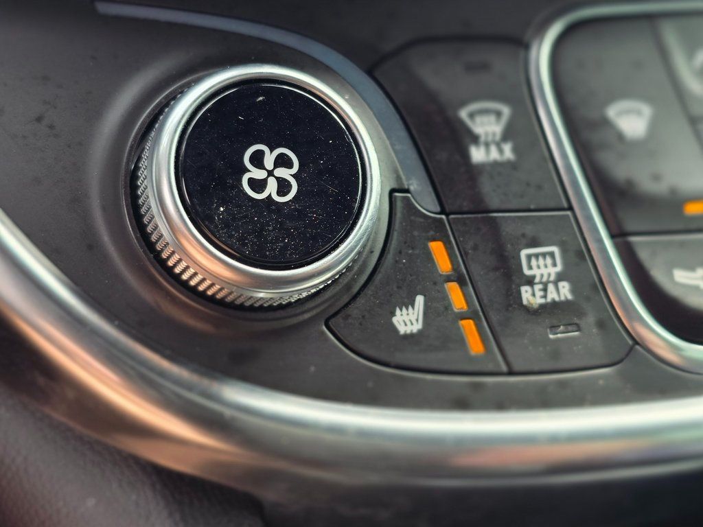 2018 Chevrolet Volt 5dr Hatchback Premier - 22977560 - 32