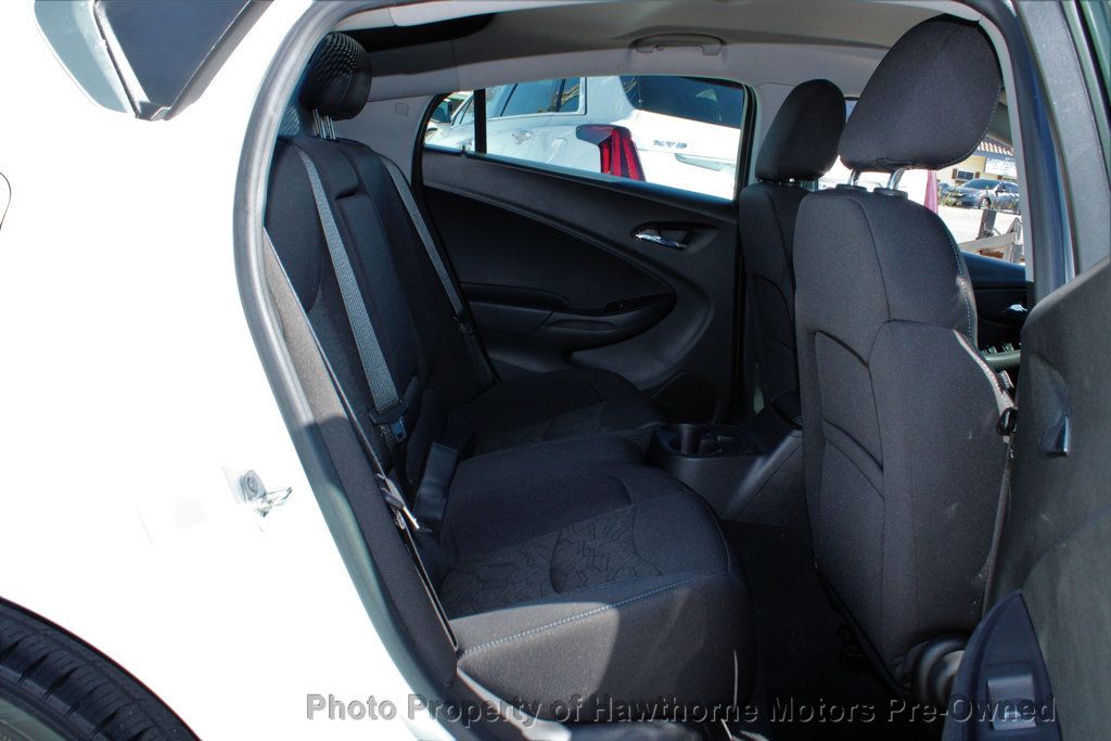 2018 Chevrolet Volt 5dr HB LT PZEV - 22987542 - 11