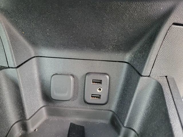 2018 Chevrolet Volt Premier Sedan 4D - 23001786 - 13