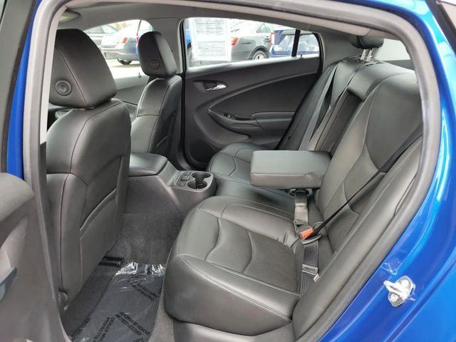 2018 Chevrolet Volt Premier Sedan 4D - 23001786 - 3