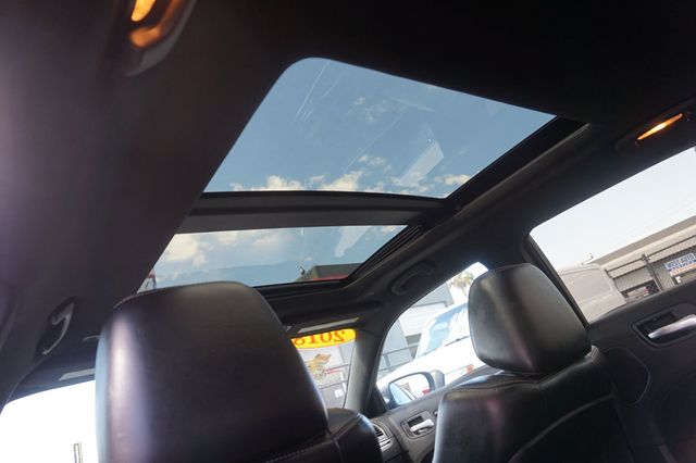 2018 Chrysler 300 300 S, PREMIUM WHEELS, PANORAMA MOON ROOF, LEATHER, BOSE SOUND - 23021788 - 43