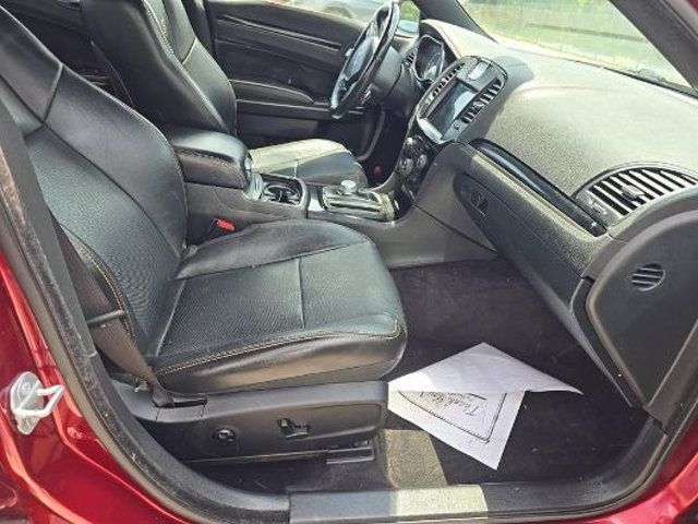 2018 Chrysler 300 300S RWD - 23059106 - 5