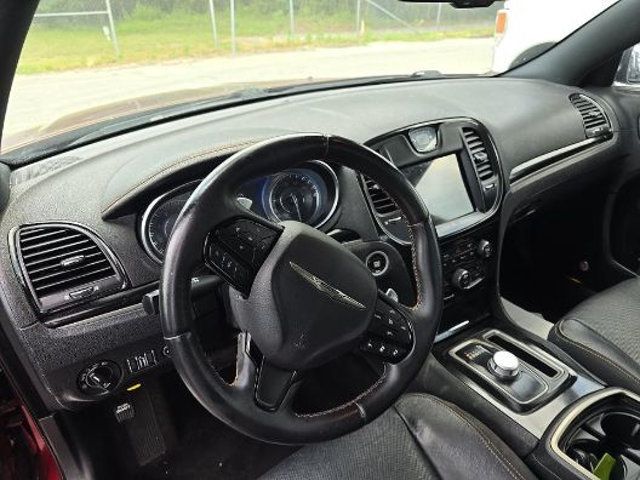 2018 Chrysler 300 300S RWD - 23059106 - 7