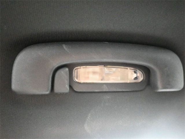 2018 Chrysler 300 300S RWD - 22936925 - 18