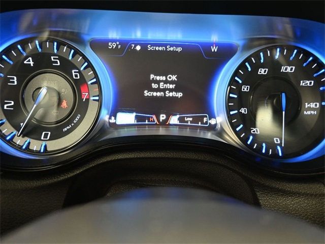 2018 Chrysler 300 300S RWD - 22936925 - 26