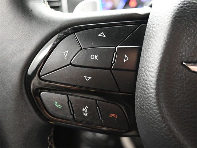 2018 Chrysler 300 300S RWD - 22936925 - 28