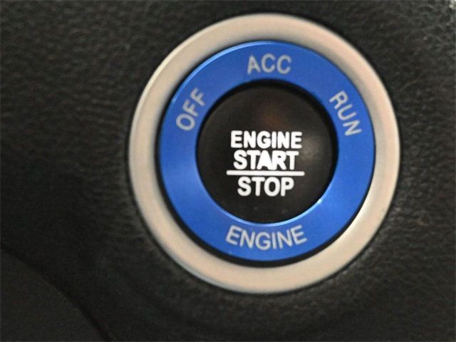 2018 Chrysler 300 300S RWD - 22936925 - 30