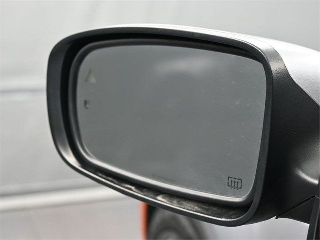 2018 Chrysler 300 300S RWD - 22936925 - 8