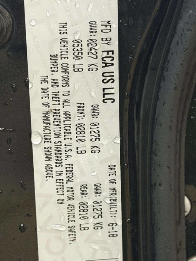 2018 Chrysler 300 Limited AWD - 22979987 - 16