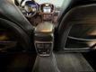 2018 Chrysler 300 Limited AWD - 22979987 - 27