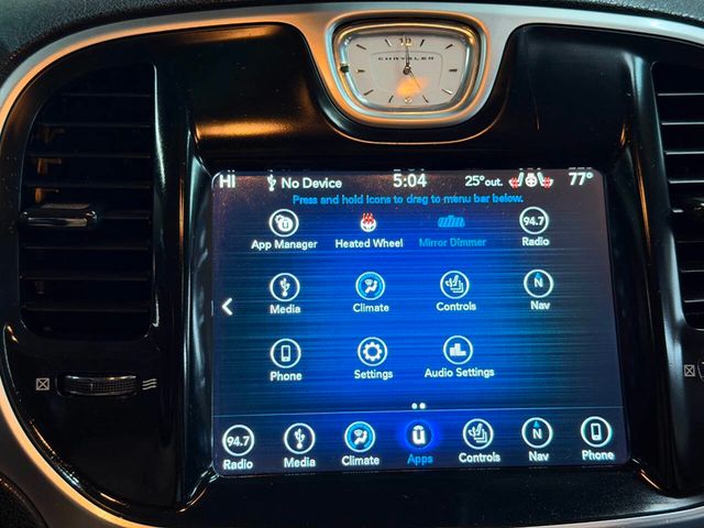 2018 Chrysler 300 Limited AWD - 22979987 - 46