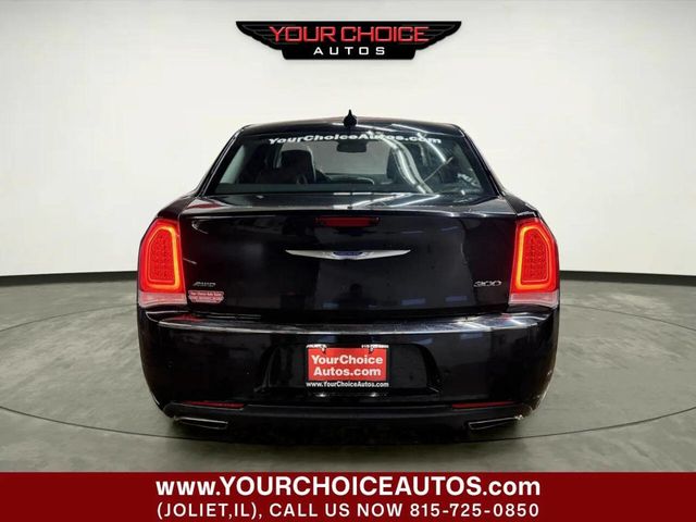 2018 Chrysler 300 Limited AWD - 23008023 - 3