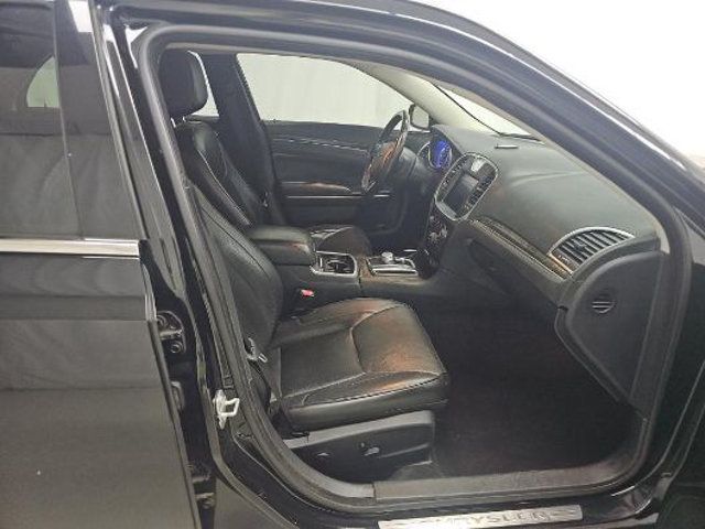 2018 Chrysler 300 Limited RWD - 23101495 - 5