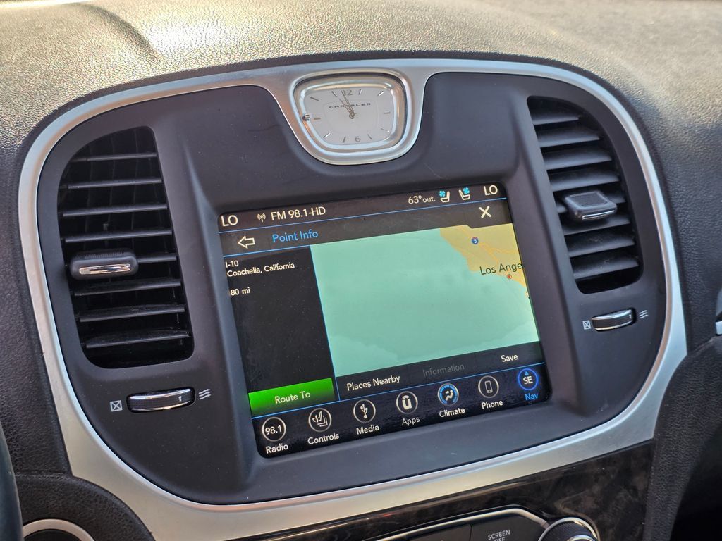 2018 Chrysler 300 Limited RWD - 23002564 - 11