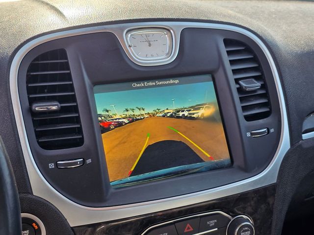 2018 Chrysler 300 Limited RWD - 23002564 - 12