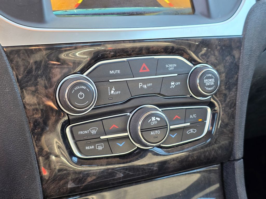 2018 Chrysler 300 Limited RWD - 23002564 - 13