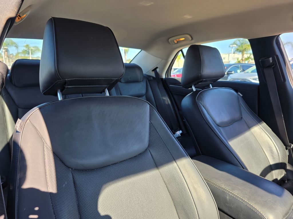 2018 Chrysler 300 Limited RWD - 23002564 - 5