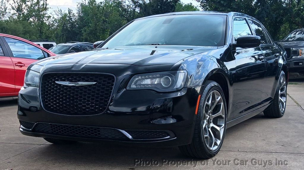 2018 Chrysler 300 Touring L RWD - 22607293 - 2