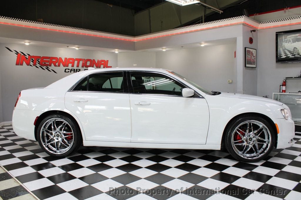 2018 Chrysler 300 Touring - New wheels & tires!!  - 22573607 - 3