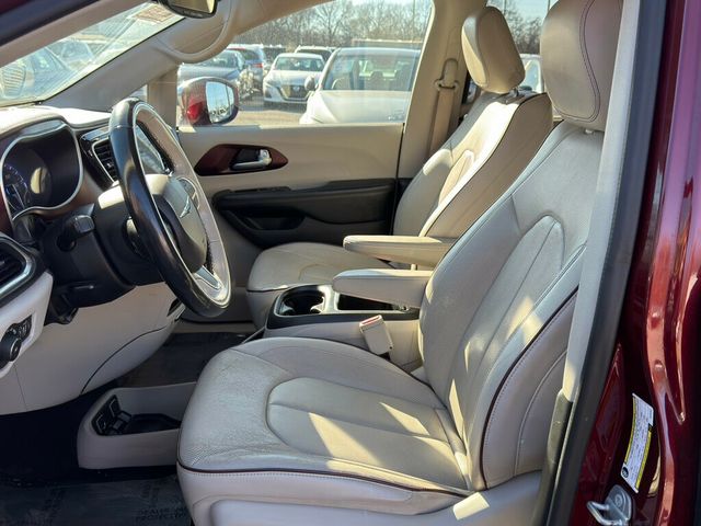 2018 Chrysler Pacifica 4 NEW TIRES! DETAILED READY TO GO!  - 22961928 - 10