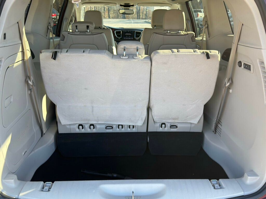 2018 Chrysler Pacifica 4 NEW TIRES! DETAILED READY TO GO!  - 22961928 - 14